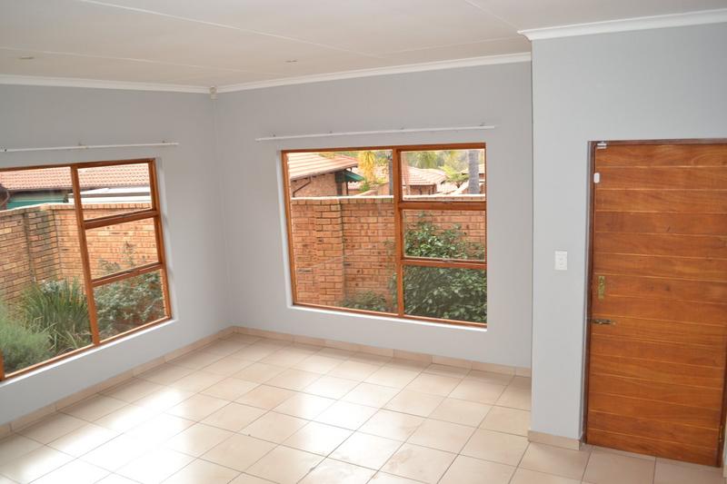 To Let 3 Bedroom Property for Rent in Noordheuwel Gauteng