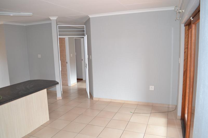To Let 3 Bedroom Property for Rent in Noordheuwel Gauteng