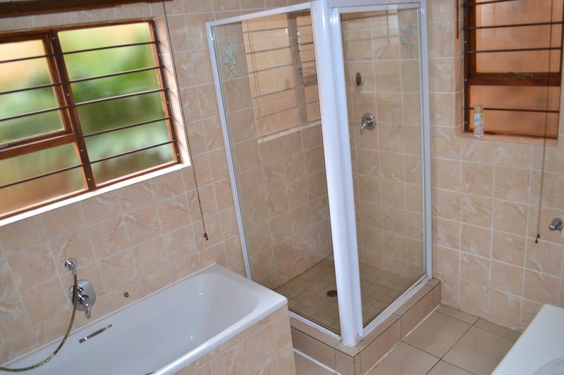 To Let 3 Bedroom Property for Rent in Noordheuwel Gauteng