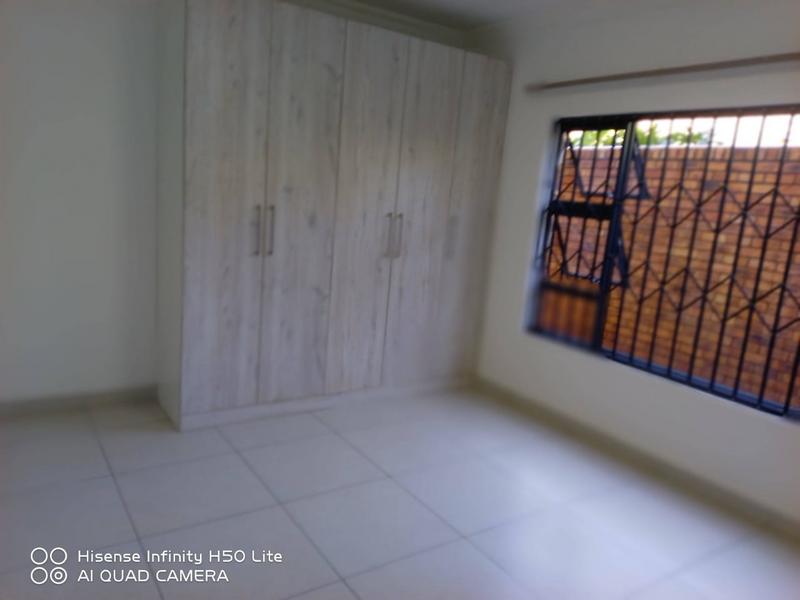 To Let 2 Bedroom Property for Rent in Witfield Gauteng