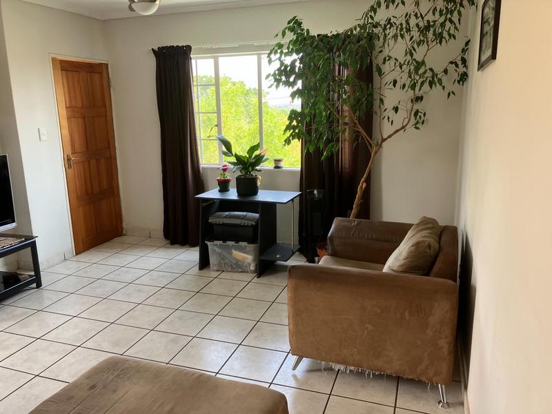 2 Bedroom Property for Sale in Die Hoewes Gauteng