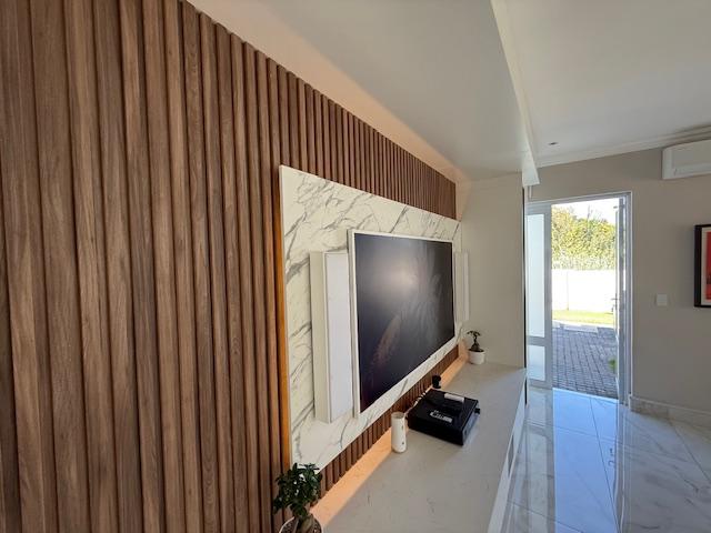 To Let 5 Bedroom Property for Rent in Bryanston Gauteng
