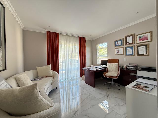 To Let 5 Bedroom Property for Rent in Bryanston Gauteng