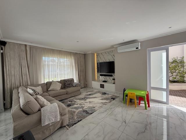 To Let 5 Bedroom Property for Rent in Bryanston Gauteng