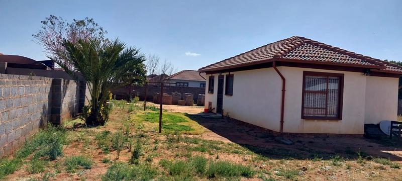 2 Bedroom Property for Sale in Crystal Park Gauteng