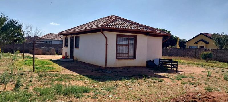 2 Bedroom Property for Sale in Crystal Park Gauteng