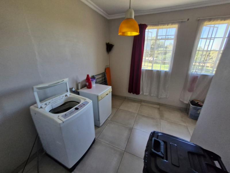 15 Bedroom Property for Sale in Mnandi Gauteng