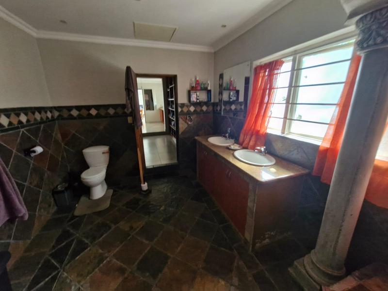 15 Bedroom Property for Sale in Mnandi Gauteng