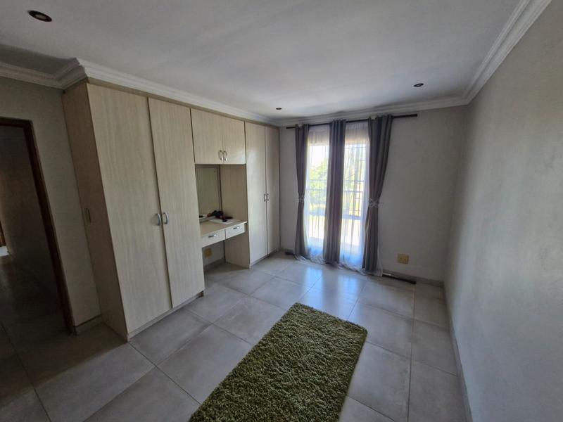 15 Bedroom Property for Sale in Mnandi Gauteng
