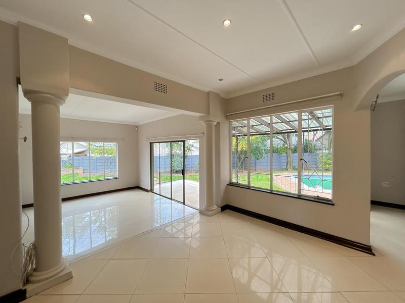 4 Bedroom Property for Sale in Farrarmere Gauteng