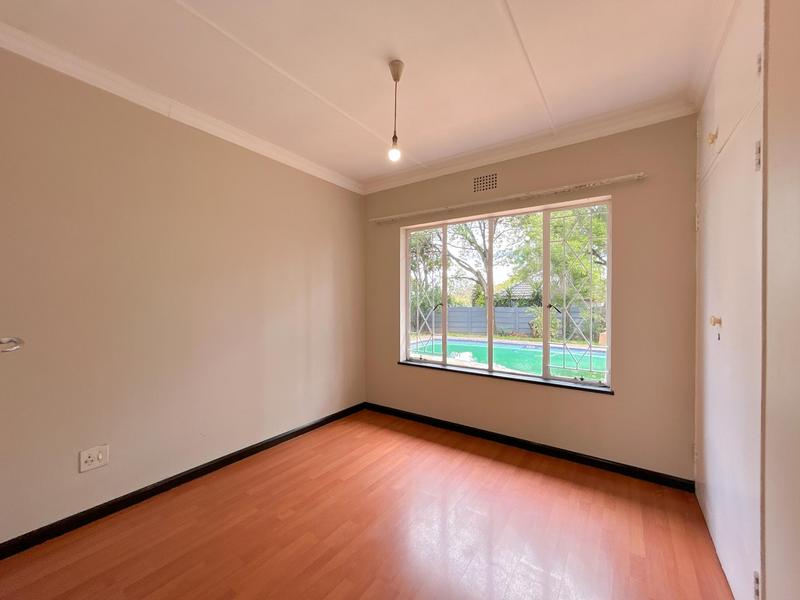 4 Bedroom Property for Sale in Farrarmere Gauteng