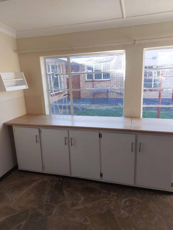 To Let 4 Bedroom Property for Rent in Randgate Gauteng