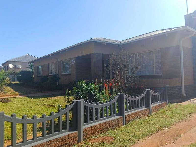 To Let 4 Bedroom Property for Rent in Randgate Gauteng