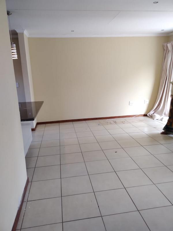 To Let 2 Bedroom Property for Rent in Mooikloof Ridge Gauteng