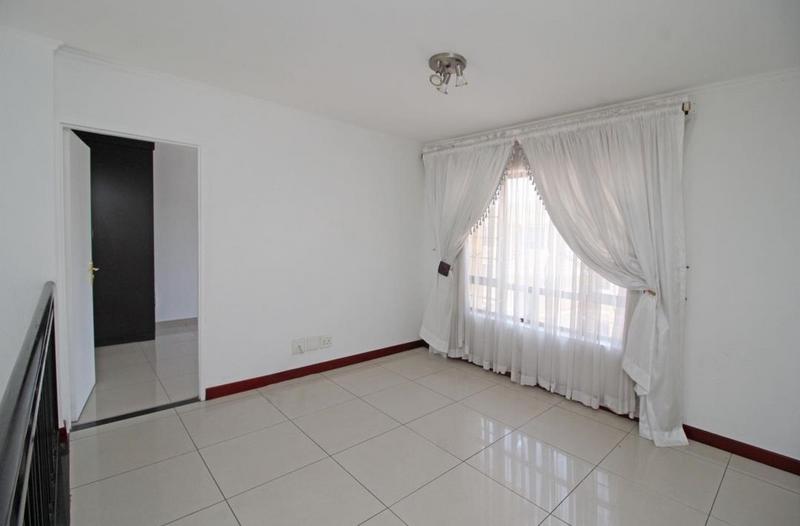 To Let 3 Bedroom Property for Rent in Carlswald Gauteng