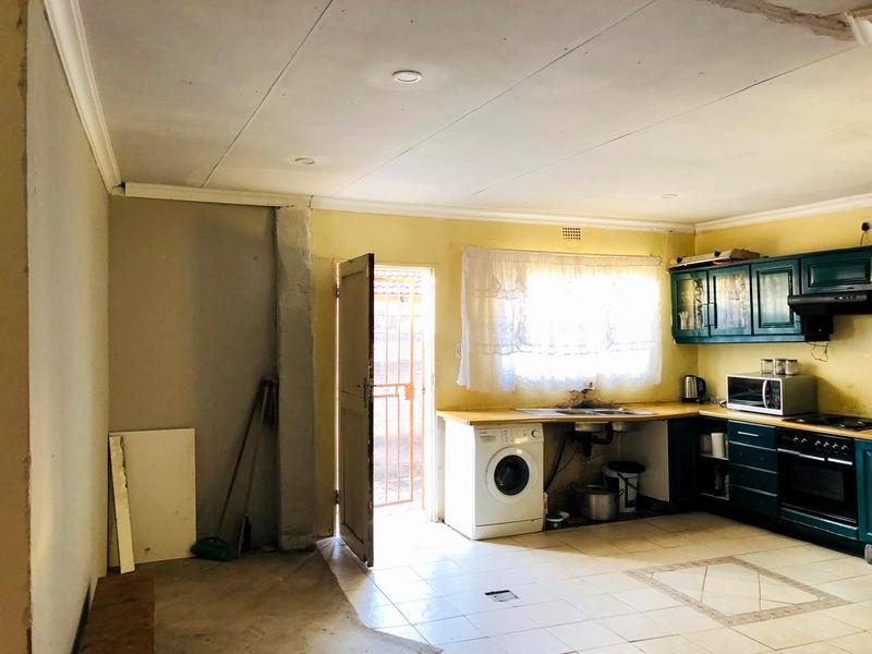 3 Bedroom Property for Sale in Dobsonville Gauteng