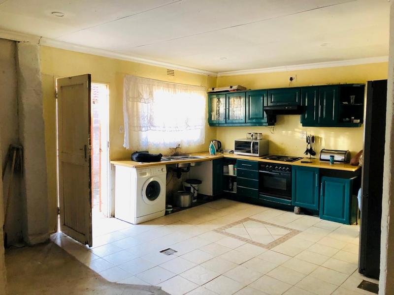 3 Bedroom Property for Sale in Dobsonville Gauteng