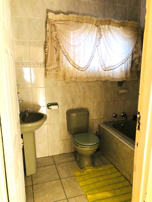 3 Bedroom Property for Sale in Dobsonville Gauteng