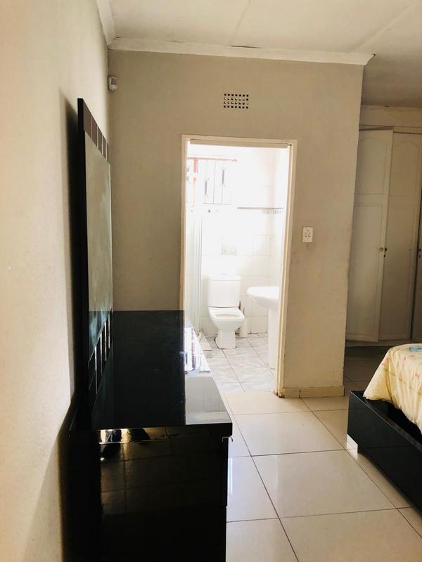 3 Bedroom Property for Sale in Dobsonville Gauteng