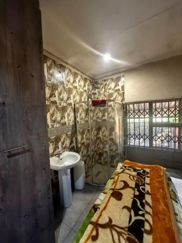 3 Bedroom Property for Sale in Lindhaven Gauteng