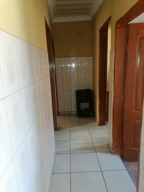 3 Bedroom Property for Sale in Roodekop Gauteng