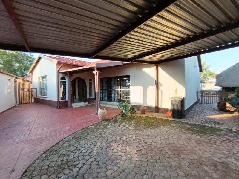 To Let 5 Bedroom Property for Rent in Elspark Gauteng