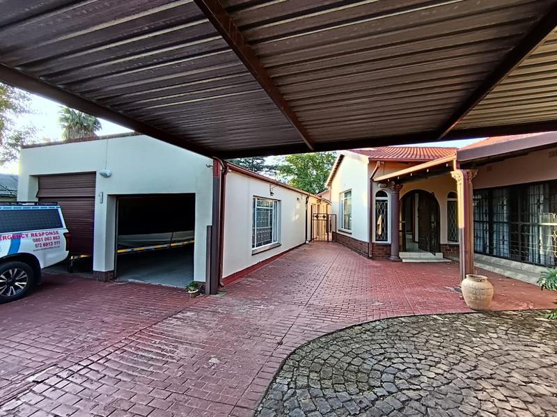 To Let 5 Bedroom Property for Rent in Elspark Gauteng