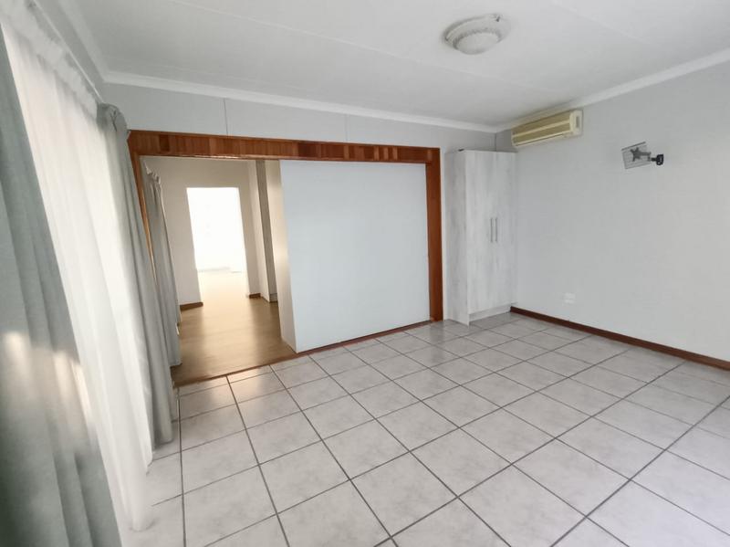 To Let 5 Bedroom Property for Rent in Elspark Gauteng