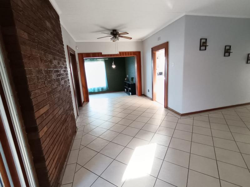 To Let 5 Bedroom Property for Rent in Elspark Gauteng