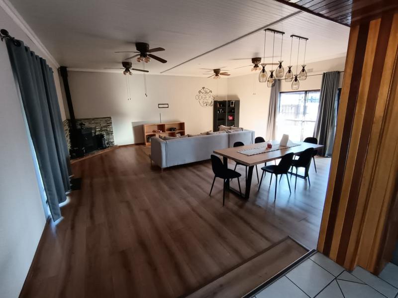 To Let 5 Bedroom Property for Rent in Elspark Gauteng