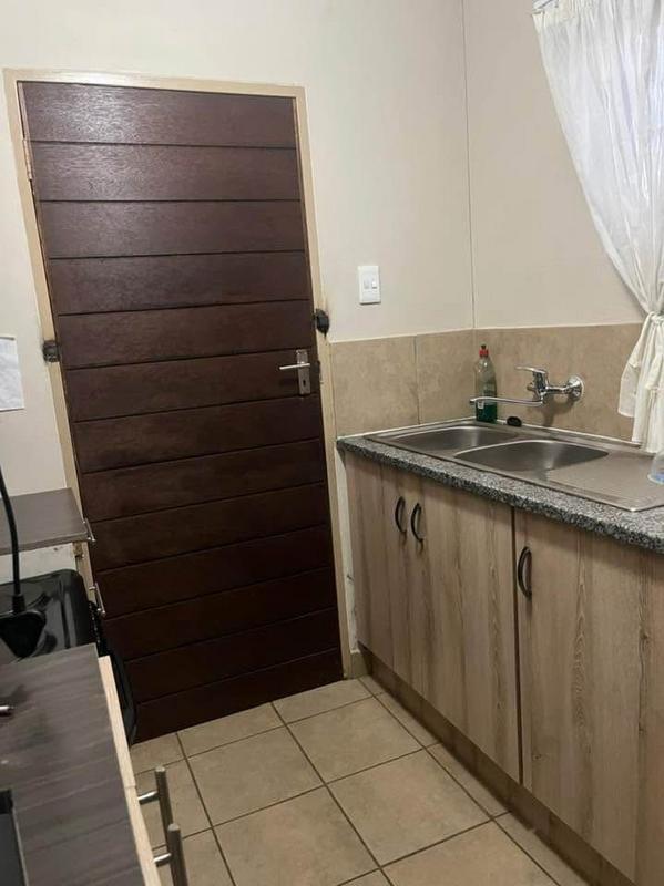 To Let 2 Bedroom Property for Rent in Sky City Gauteng