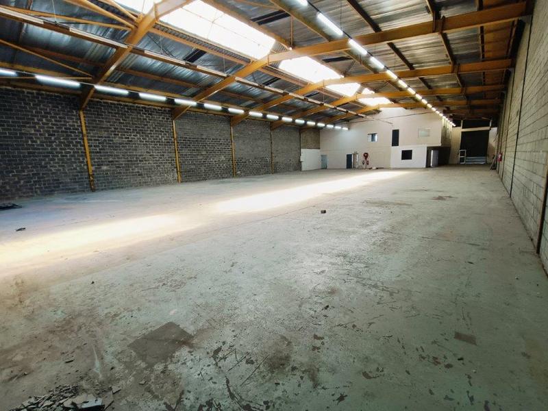 To Let commercial Property for Rent in Robertville Gauteng