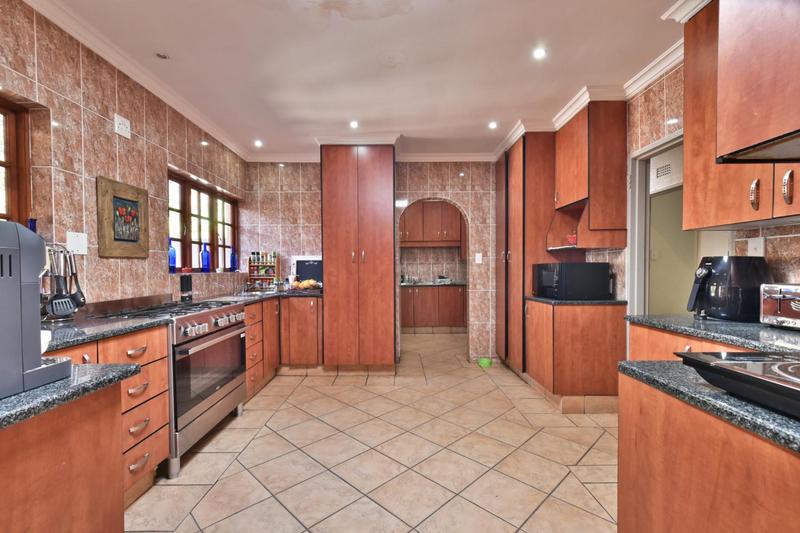 4 Bedroom Property for Sale in Randpark Ridge Gauteng