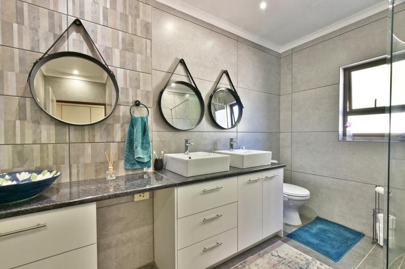 4 Bedroom Property for Sale in Randpark Ridge Gauteng