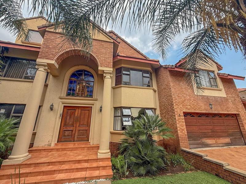 6 Bedroom Property for Sale in Midstream Estate Gauteng