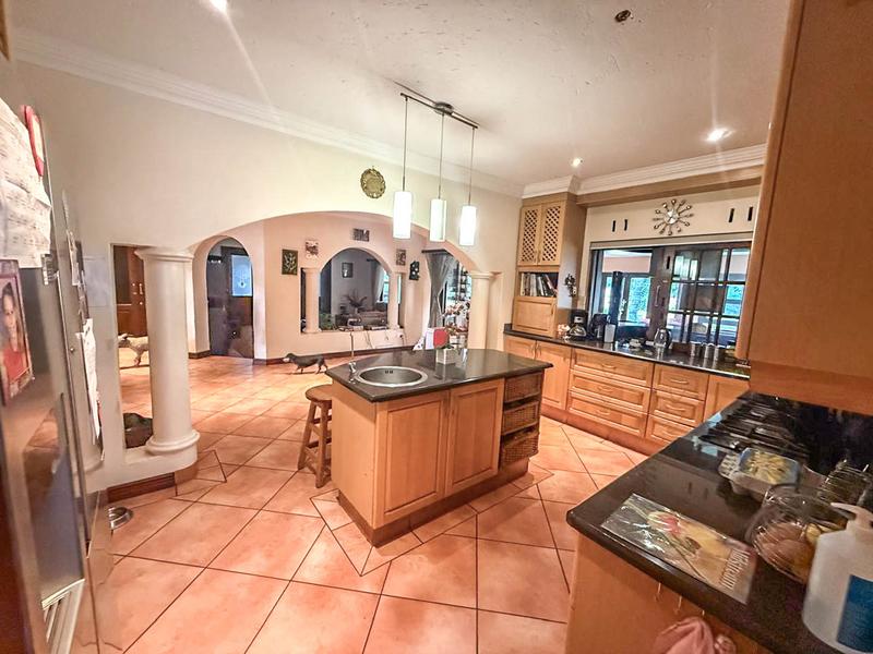 6 Bedroom Property for Sale in Midstream Estate Gauteng