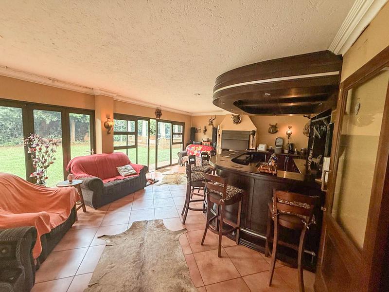 6 Bedroom Property for Sale in Midstream Estate Gauteng
