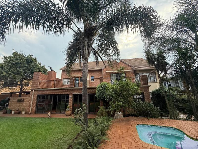 6 Bedroom Property for Sale in Midstream Estate Gauteng
