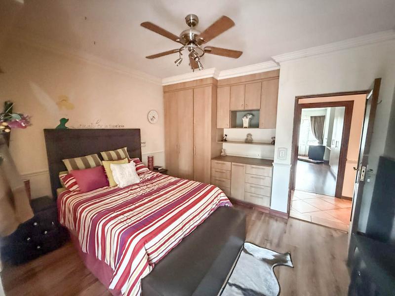 6 Bedroom Property for Sale in Midstream Estate Gauteng