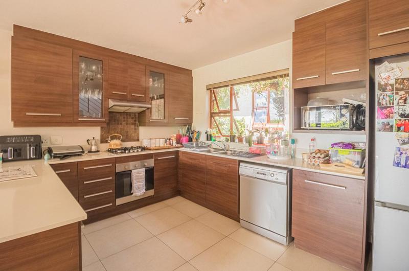 3 Bedroom Property for Sale in Candlewoods Country Estate Gauteng