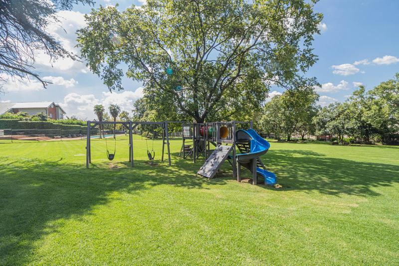 3 Bedroom Property for Sale in Candlewoods Country Estate Gauteng