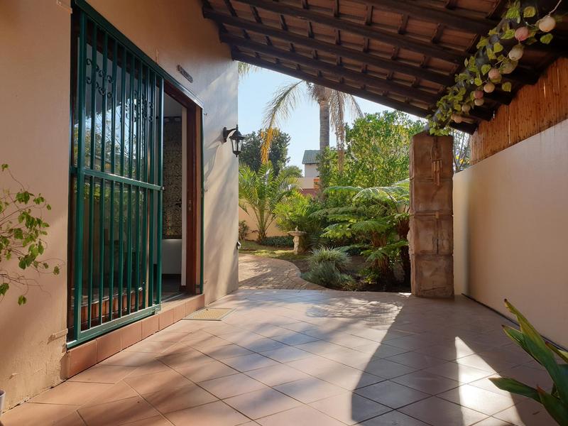 To Let 2 Bedroom Property for Rent in North Riding Gauteng