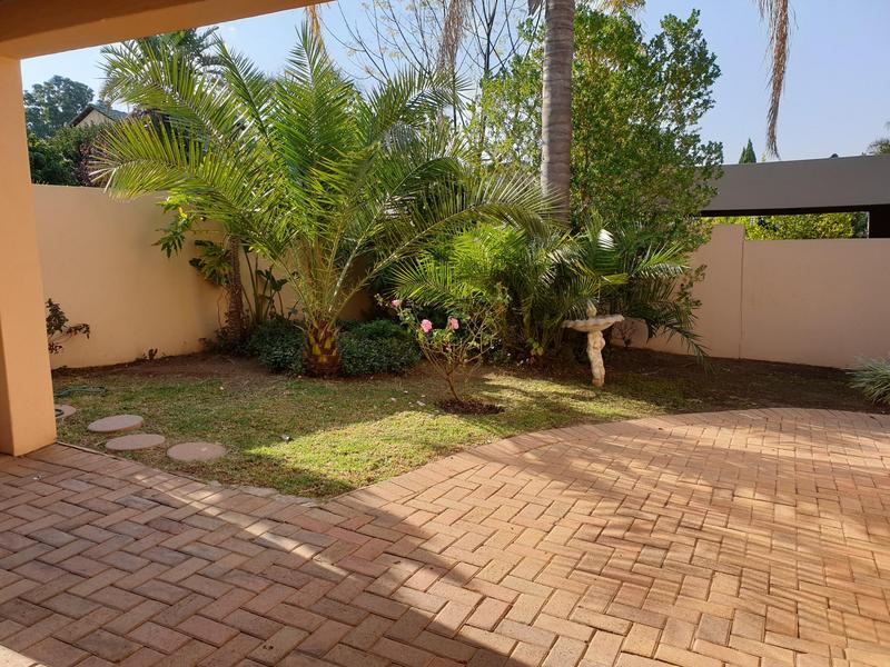 To Let 2 Bedroom Property for Rent in North Riding Gauteng