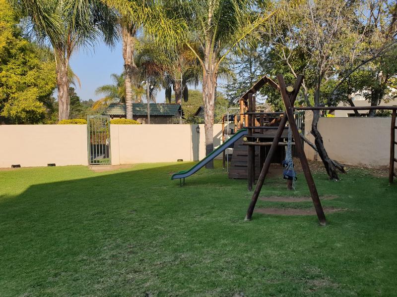 To Let 2 Bedroom Property for Rent in North Riding Gauteng