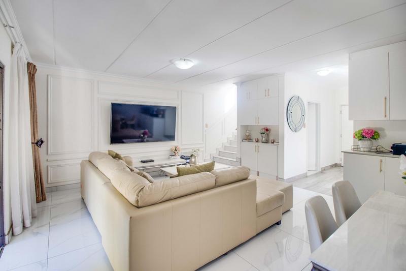 2 Bedroom Property for Sale in Willowbrook Gauteng