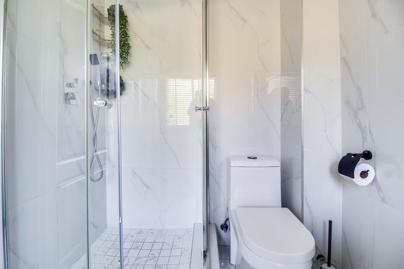 2 Bedroom Property for Sale in Willowbrook Gauteng
