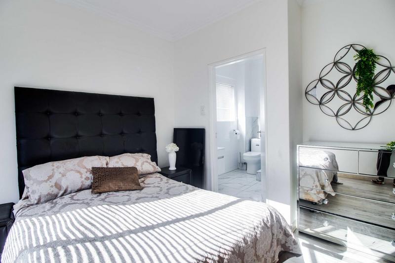 2 Bedroom Property for Sale in Willowbrook Gauteng