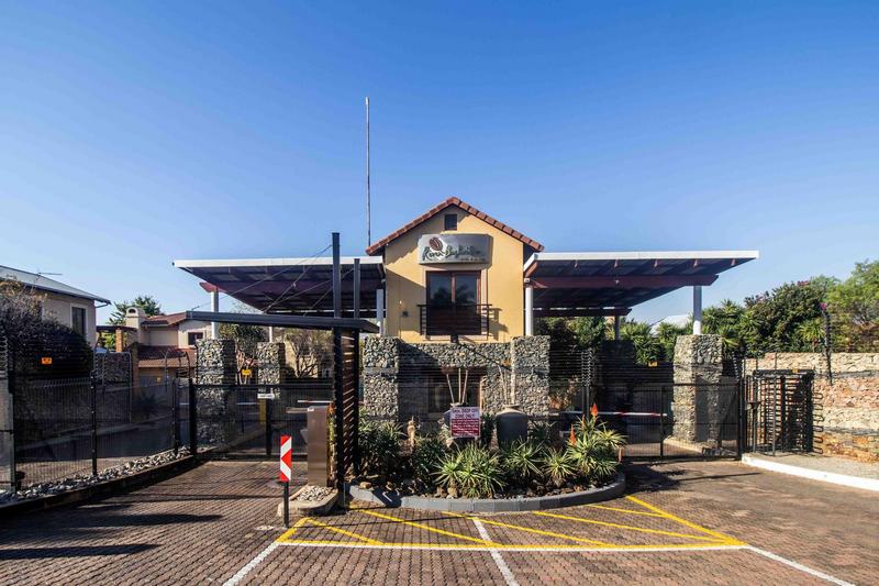 2 Bedroom Property for Sale in Willowbrook Gauteng