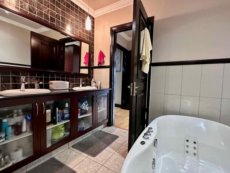 3 Bedroom Property for Sale in Morningside Gauteng