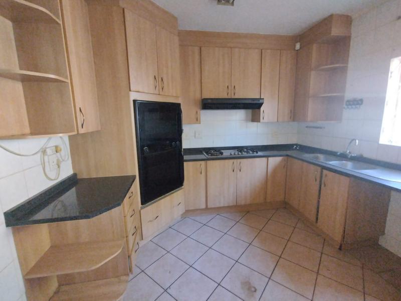 6 Bedroom Property for Sale in Kliprivier Gauteng